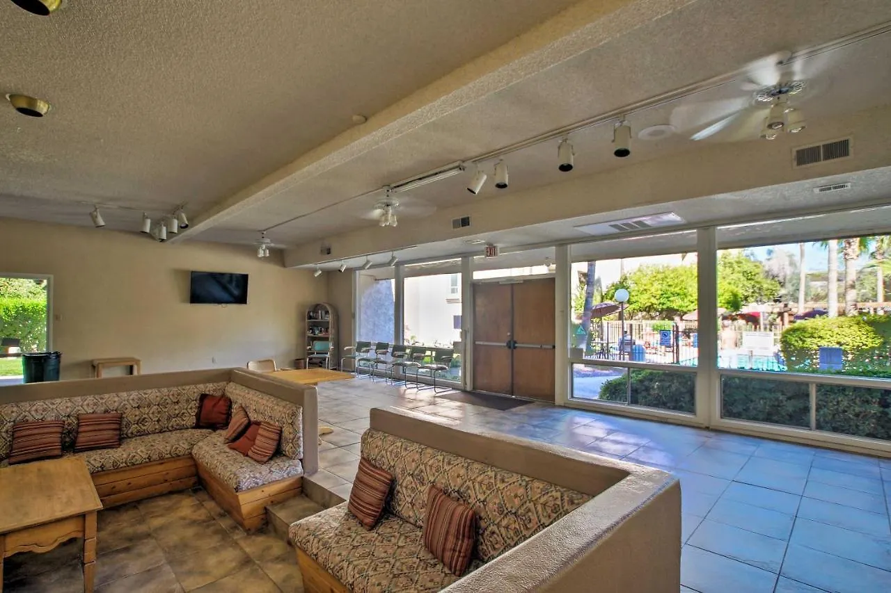 Family Condo With Pool Less Than 1 Mi To Old Town 스코 츠 데일 아파트 스코 츠 데일